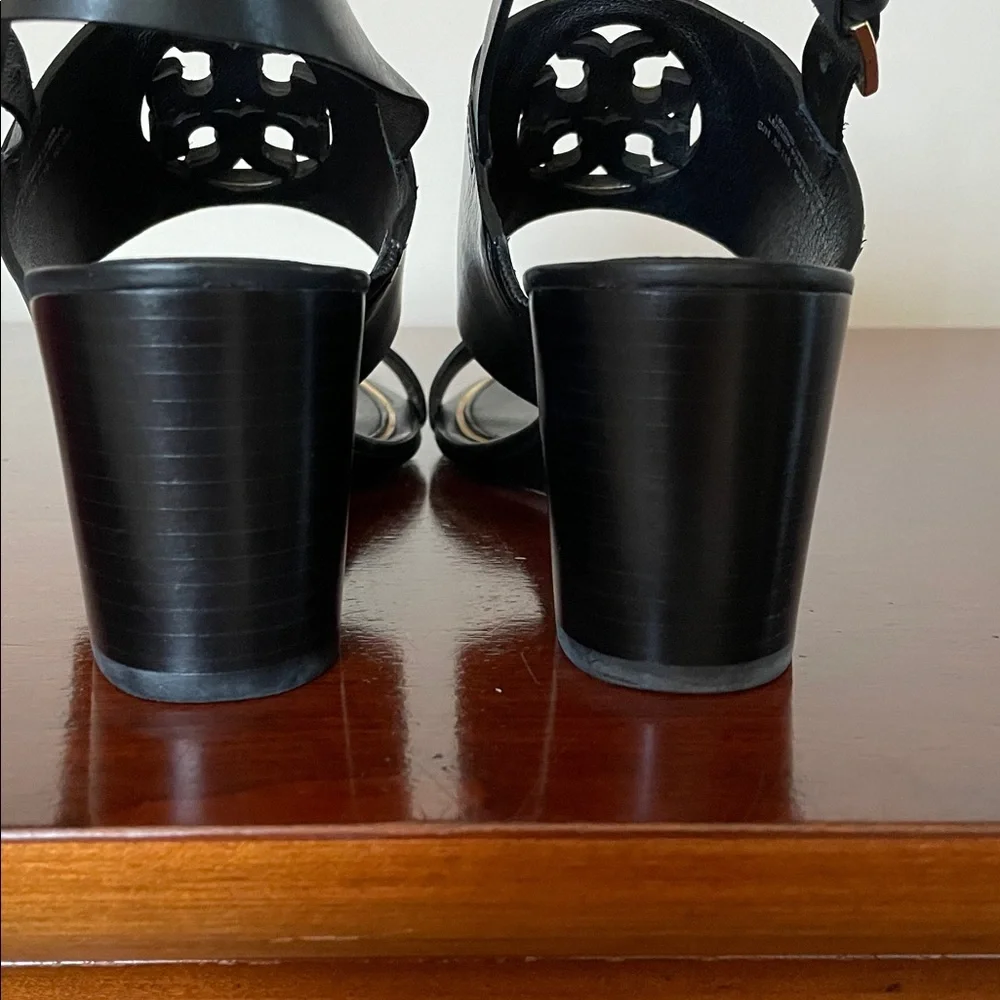 Tory Burch Perfect Black/Gold Metal Miller 65mm Wedge Veg Leather Sandal 8 NIB